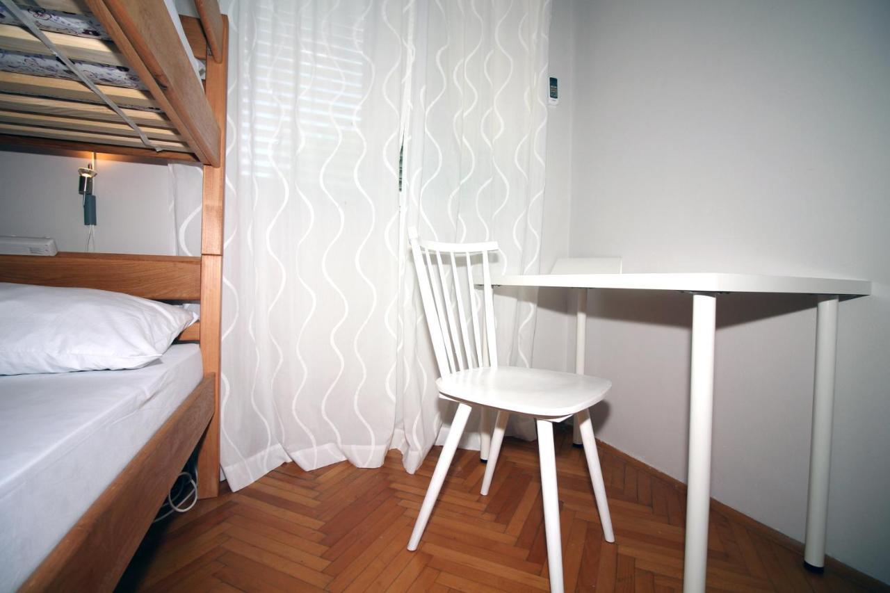 Hostel Marko 迪斯诺 外观 照片