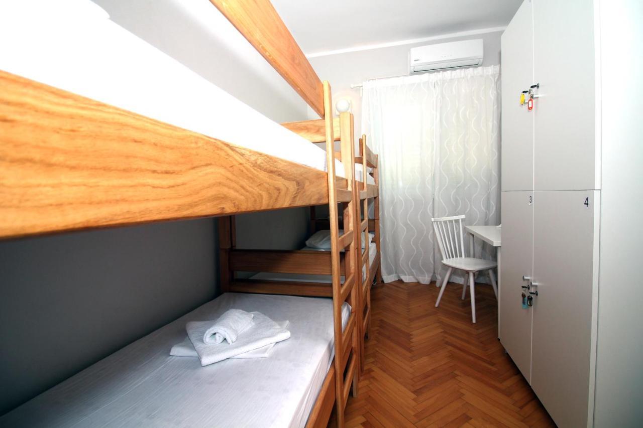 Hostel Marko 迪斯诺 外观 照片