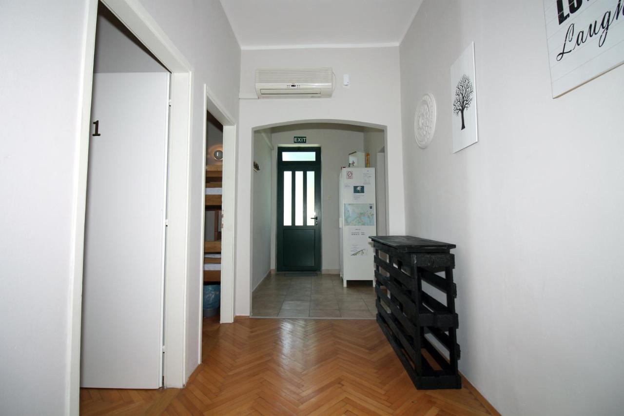 Hostel Marko 迪斯诺 外观 照片
