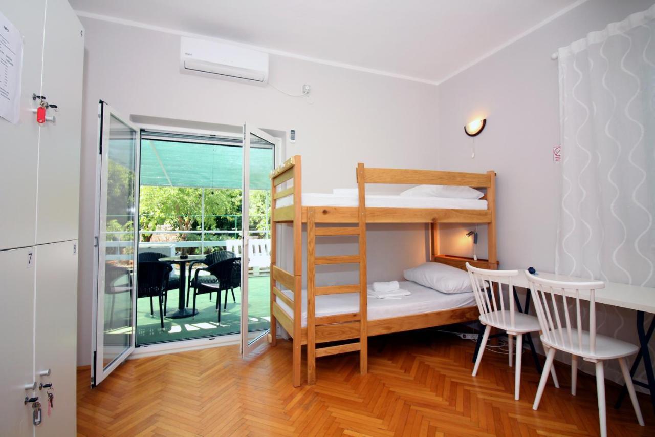 Hostel Marko 迪斯诺 外观 照片